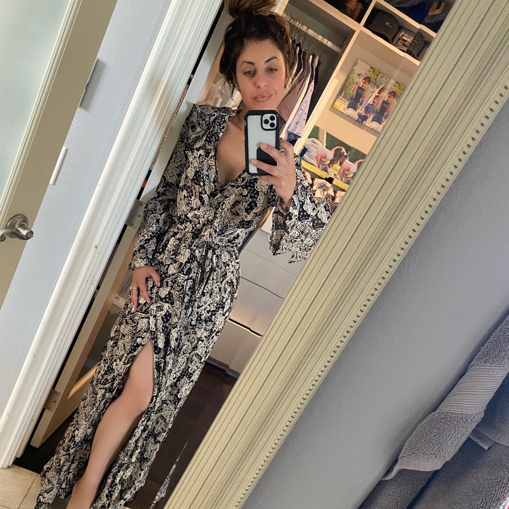 Trade Novella Royale maxi wrap dress - size Medium